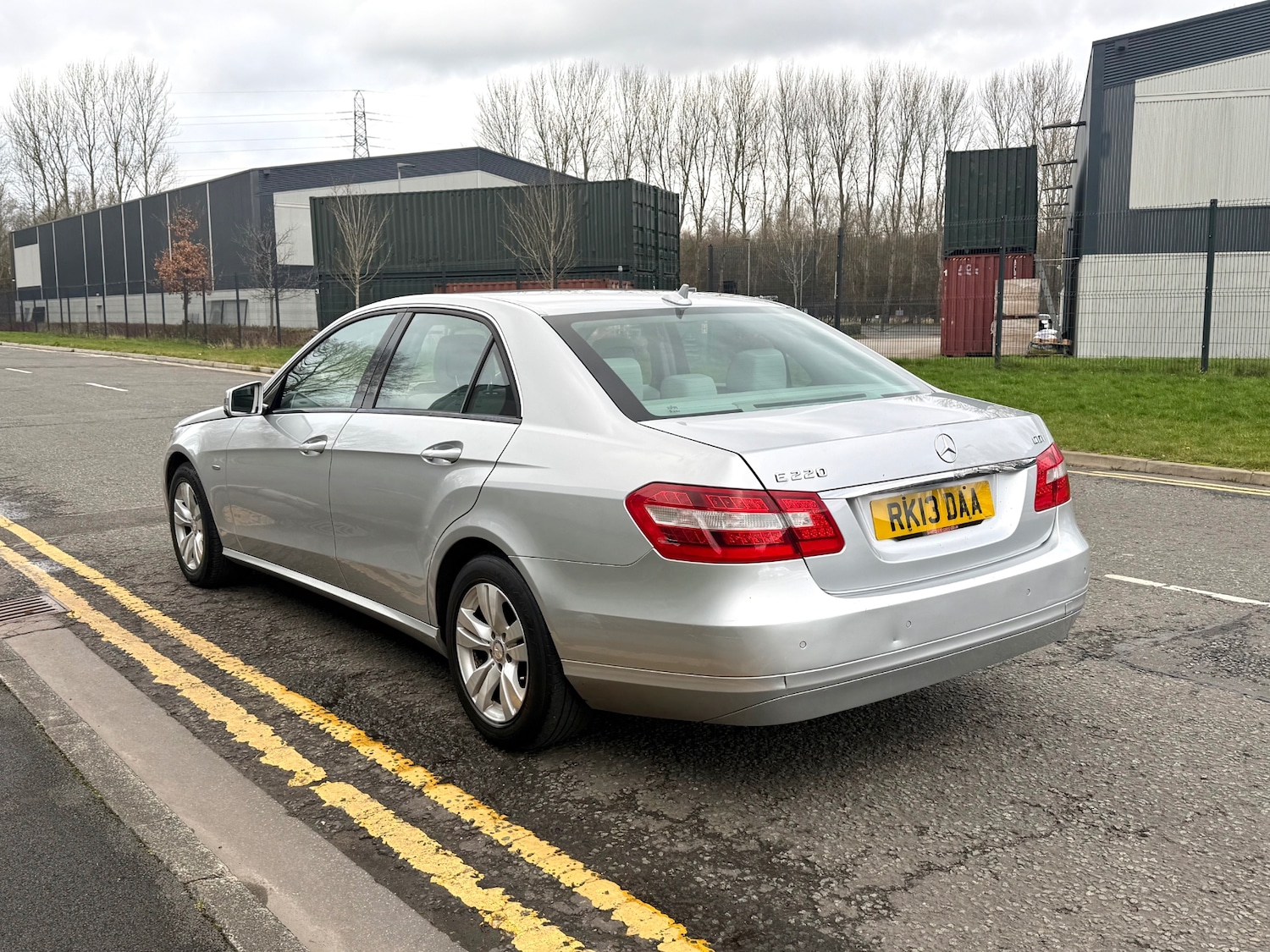 Used Mercedes-Benz E Class 2013 for sale - 77494519: Photo 5