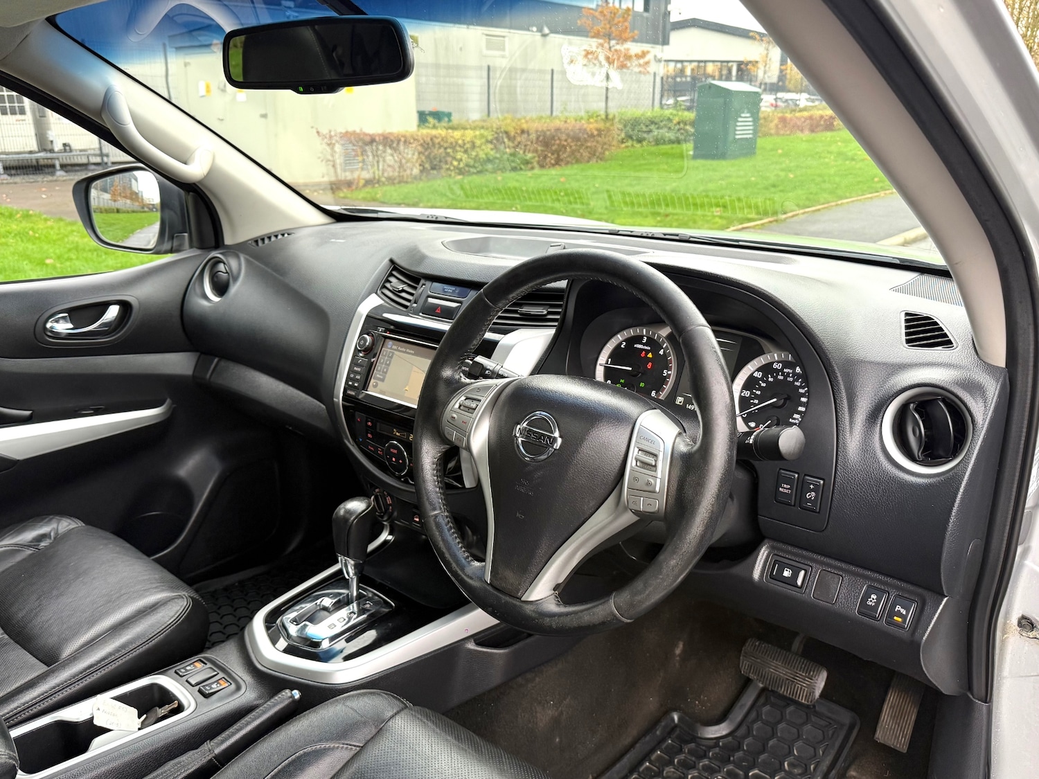 Used Nissan Navara 2016 for sale - 76543102: Photo 18