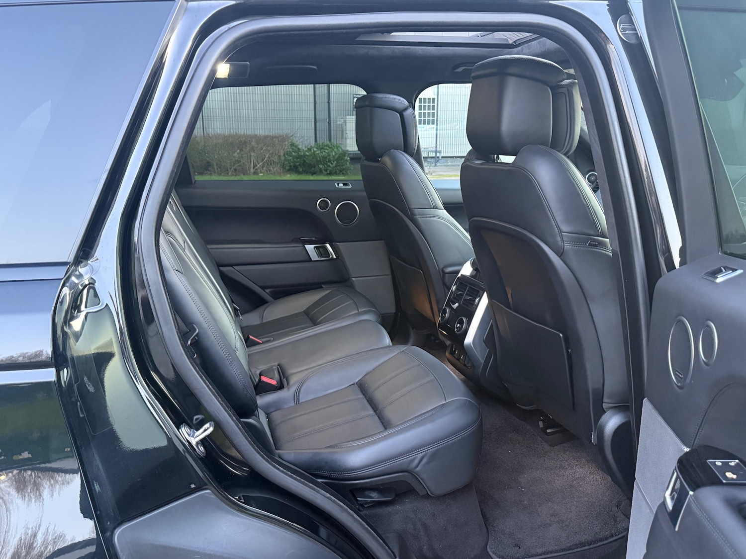 Used Land Rover Range Rover Sport 2018 for sale - 77749026: Photo 11