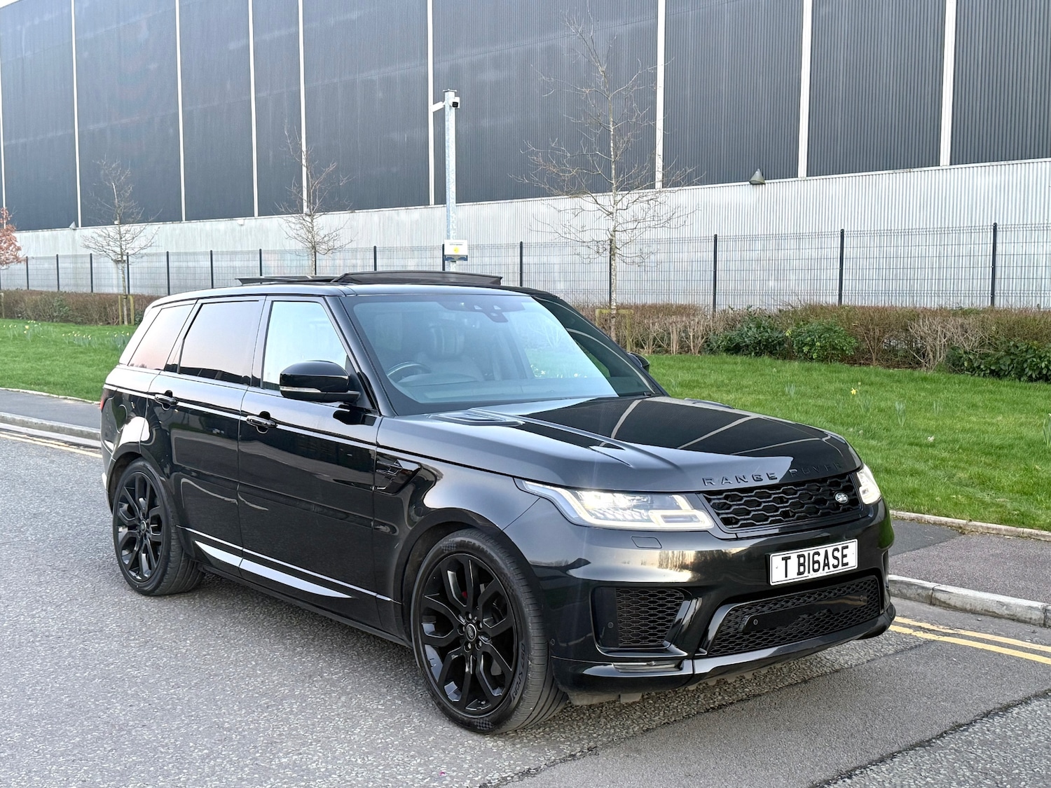 Used Land Rover Range Rover Sport 2018 for sale - 77749026: Photo 9