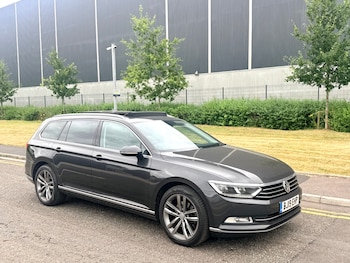 Used Volkswagen Passat 2019 for sale - 79273339: Photo