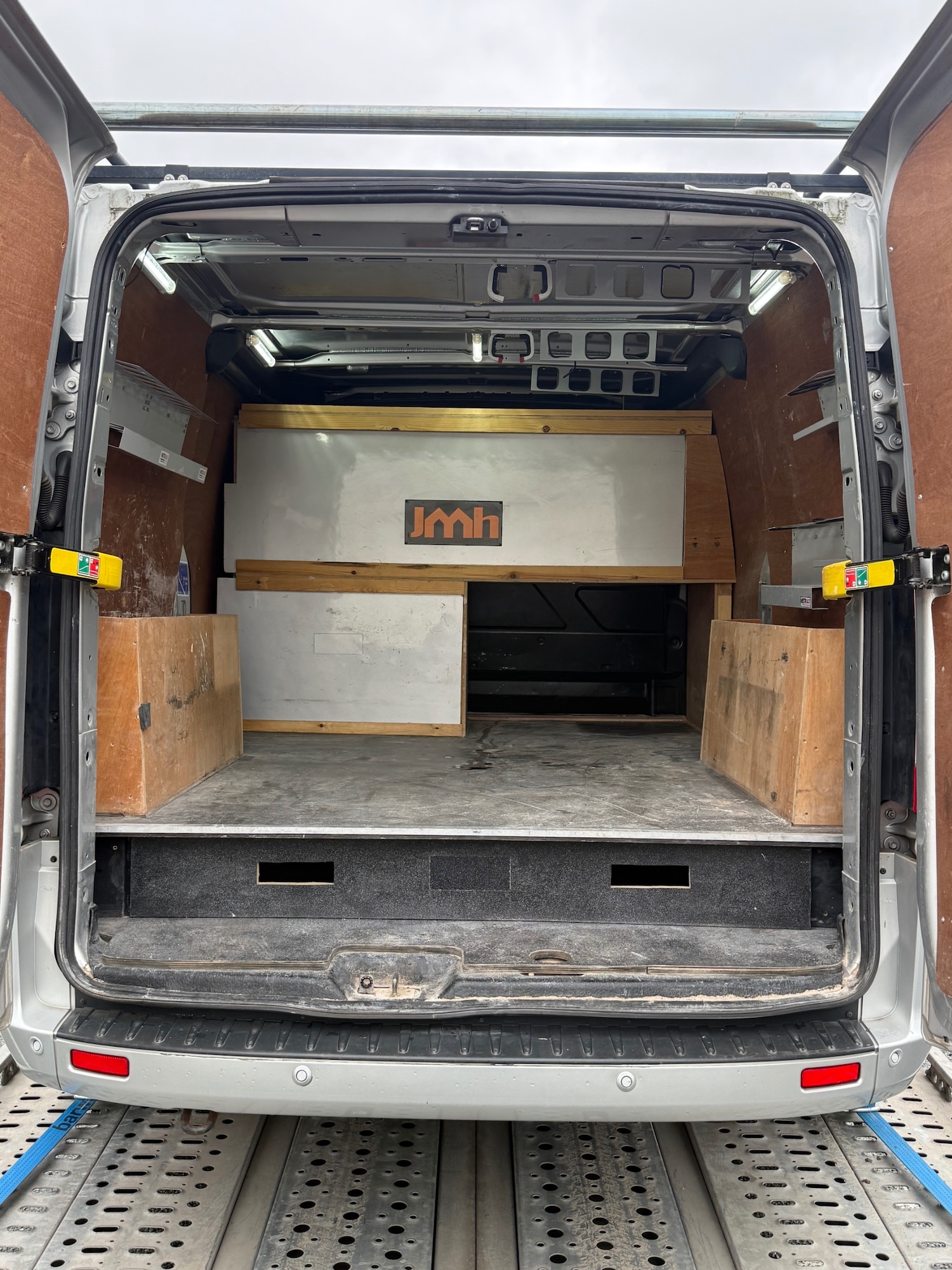 Used Ford Transit Custom 2015 for sale - 77775930: Photo 8