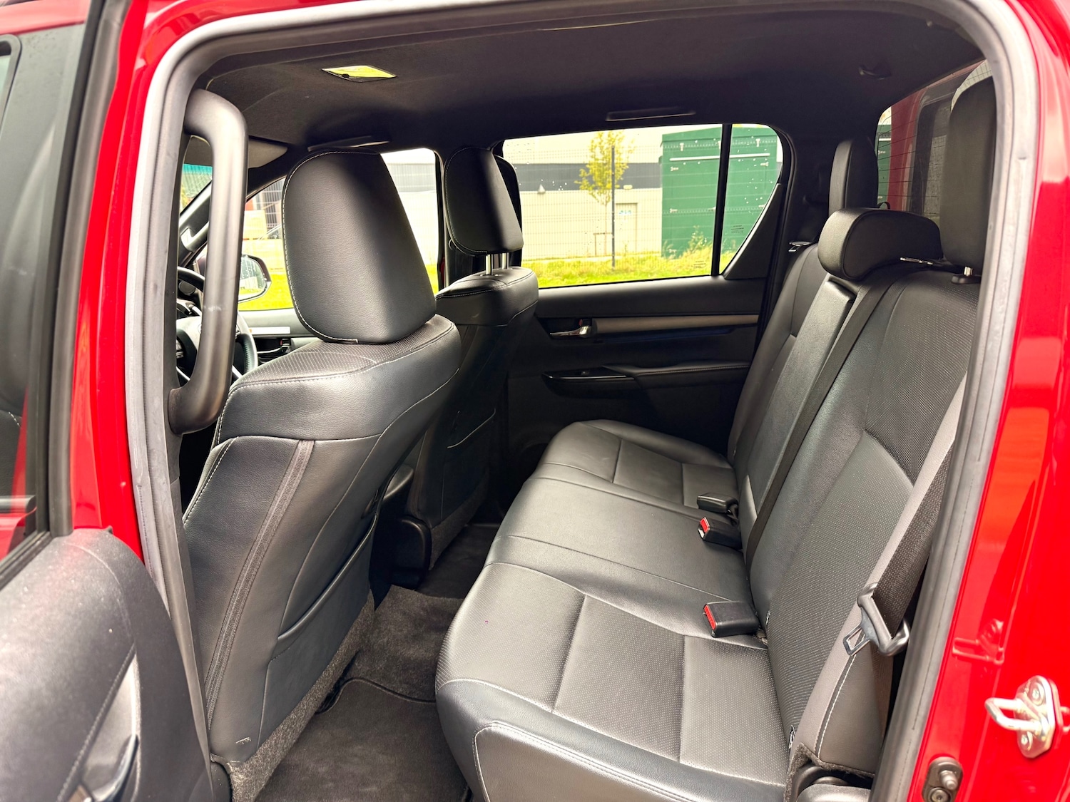 Used Toyota Hilux 2022 for sale - 76193754: Photo 11