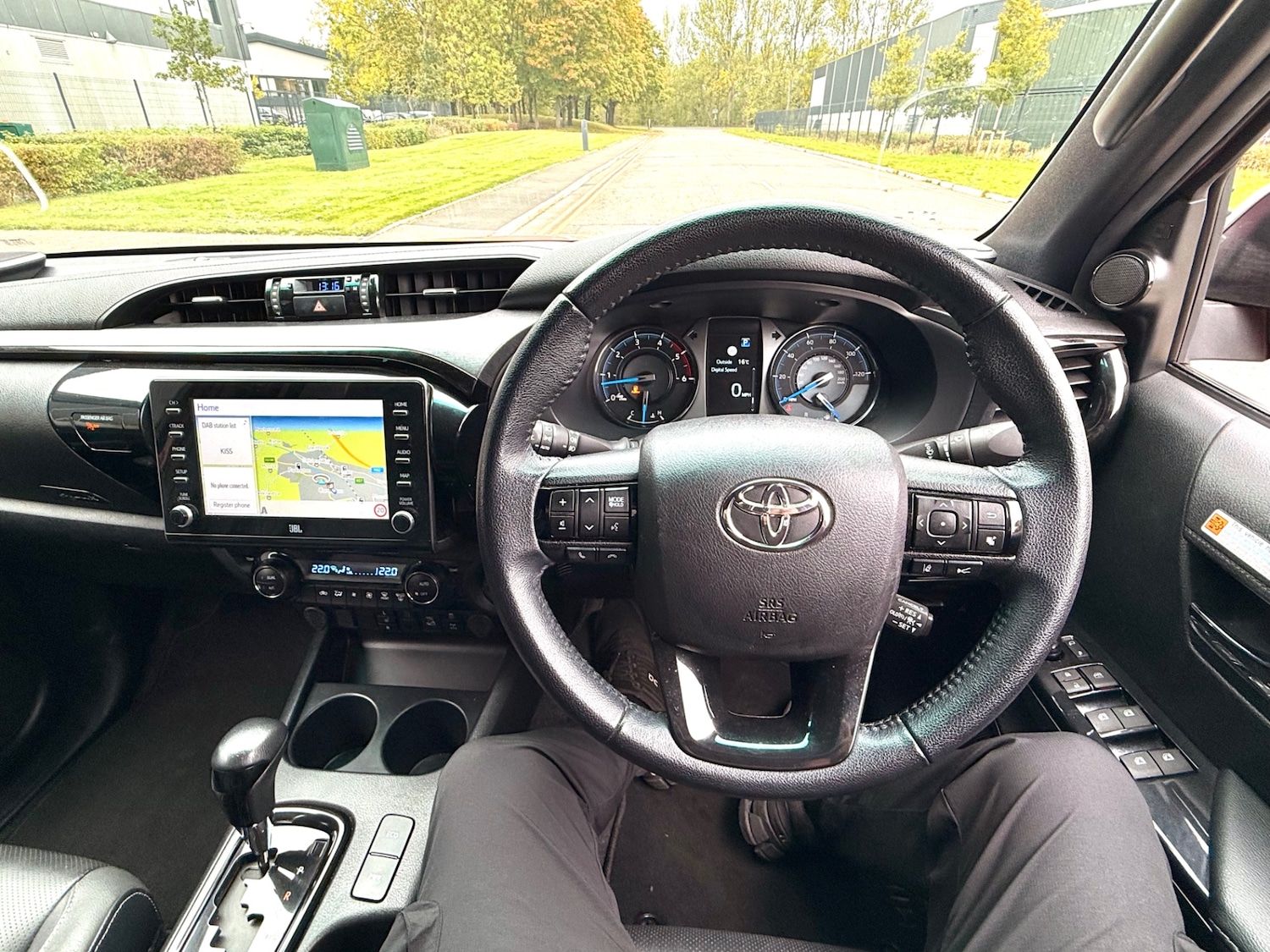 Used Toyota Hilux 2022 for sale - 76193754: Photo 17