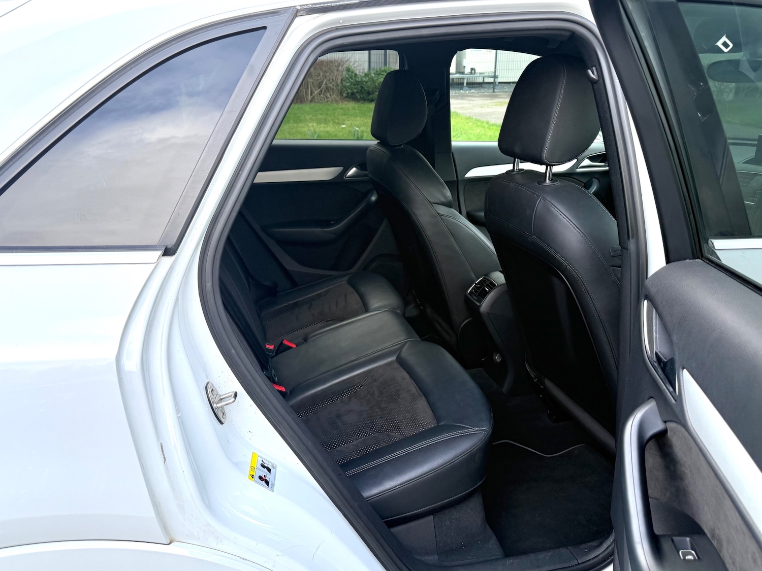 Used Audi Q3 2013 for sale - 77665493: Photo 11