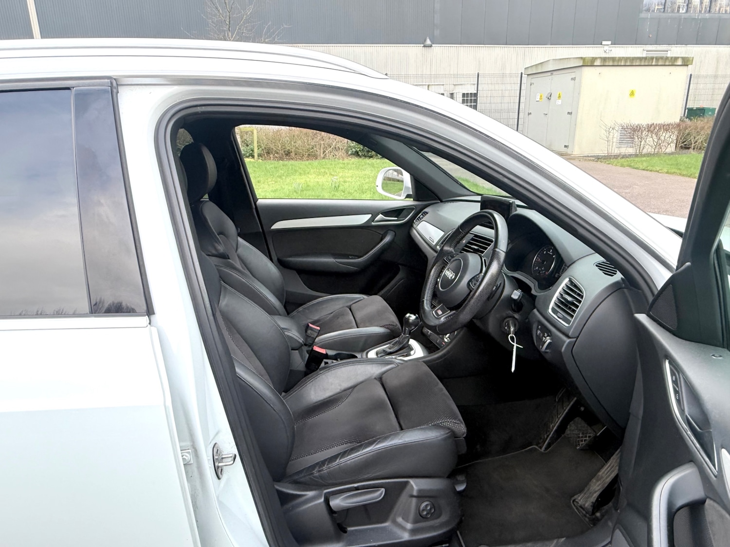 Used Audi Q3 2013 for sale - 77665493: Photo 15