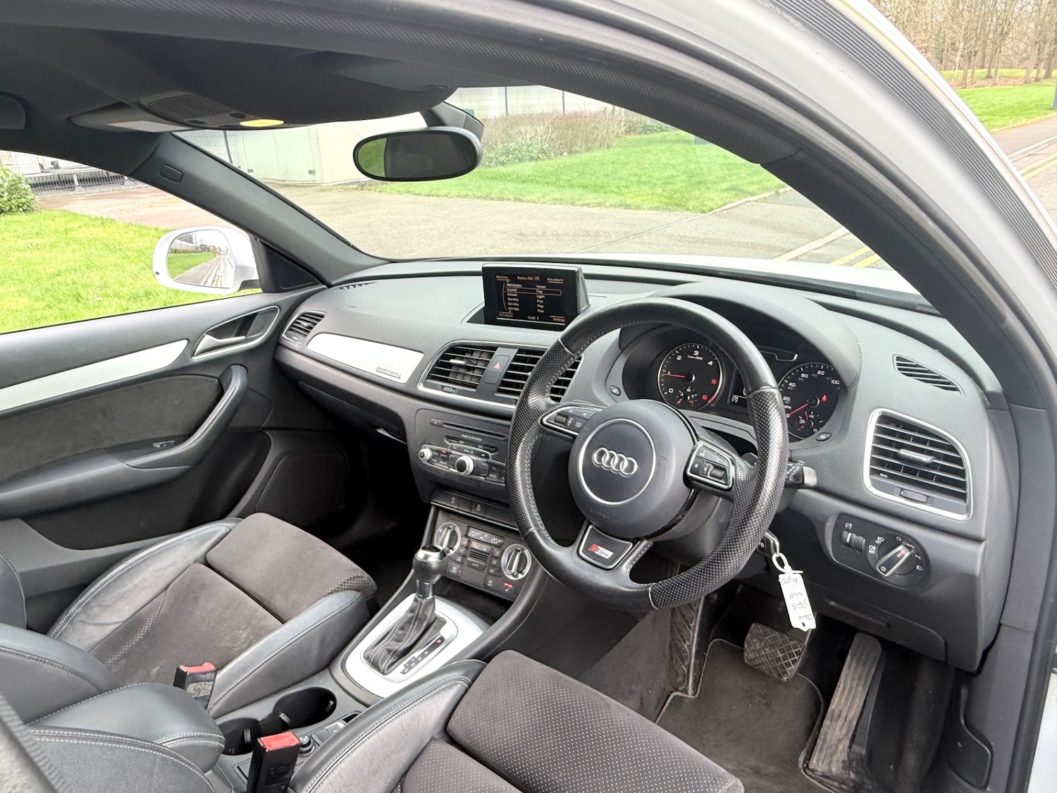 Used Audi Q3 2013 for sale - 77665493: Photo 17