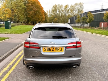 Used Jaguar XF 2012 for sale - 76276906: Photo 4