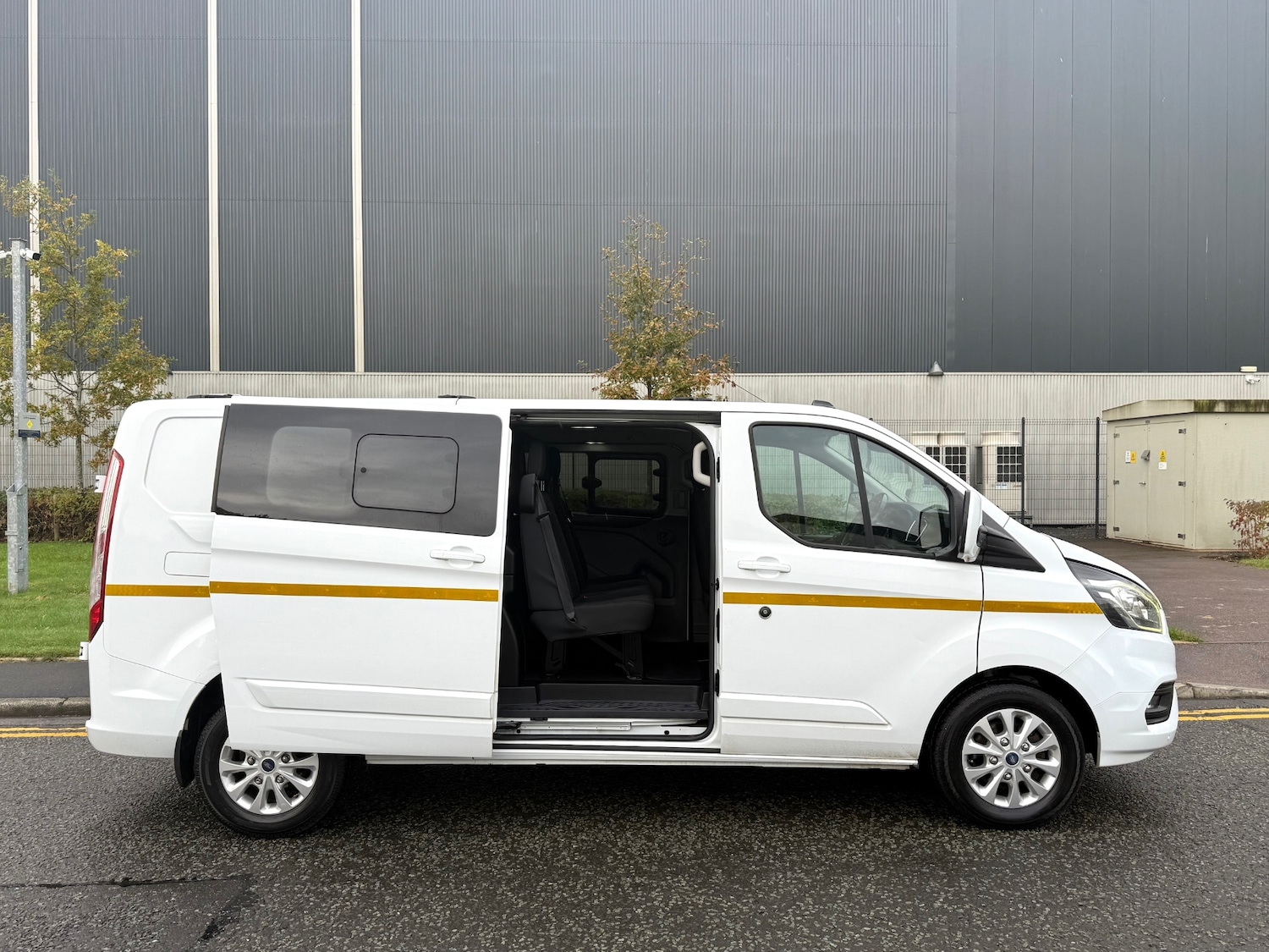 Used Ford Transit Custom 2020 for sale - 76302955: Photo 11