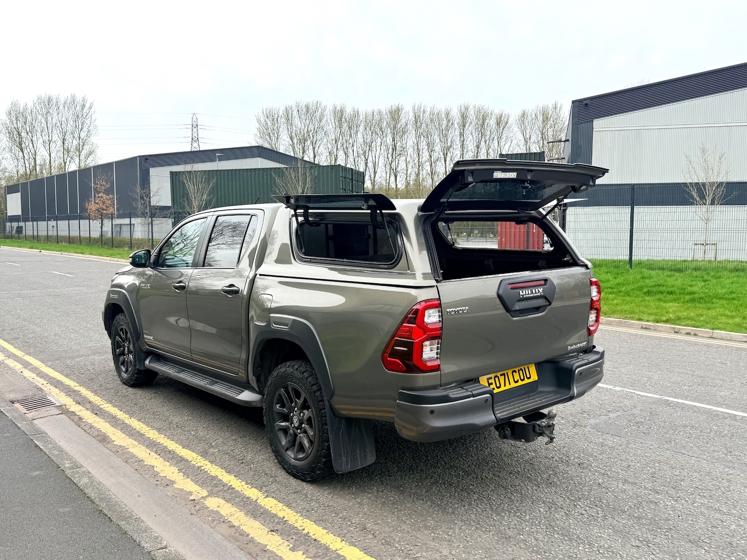 Used Toyota Hilux 2021 for sale - 77985108: Photo 12