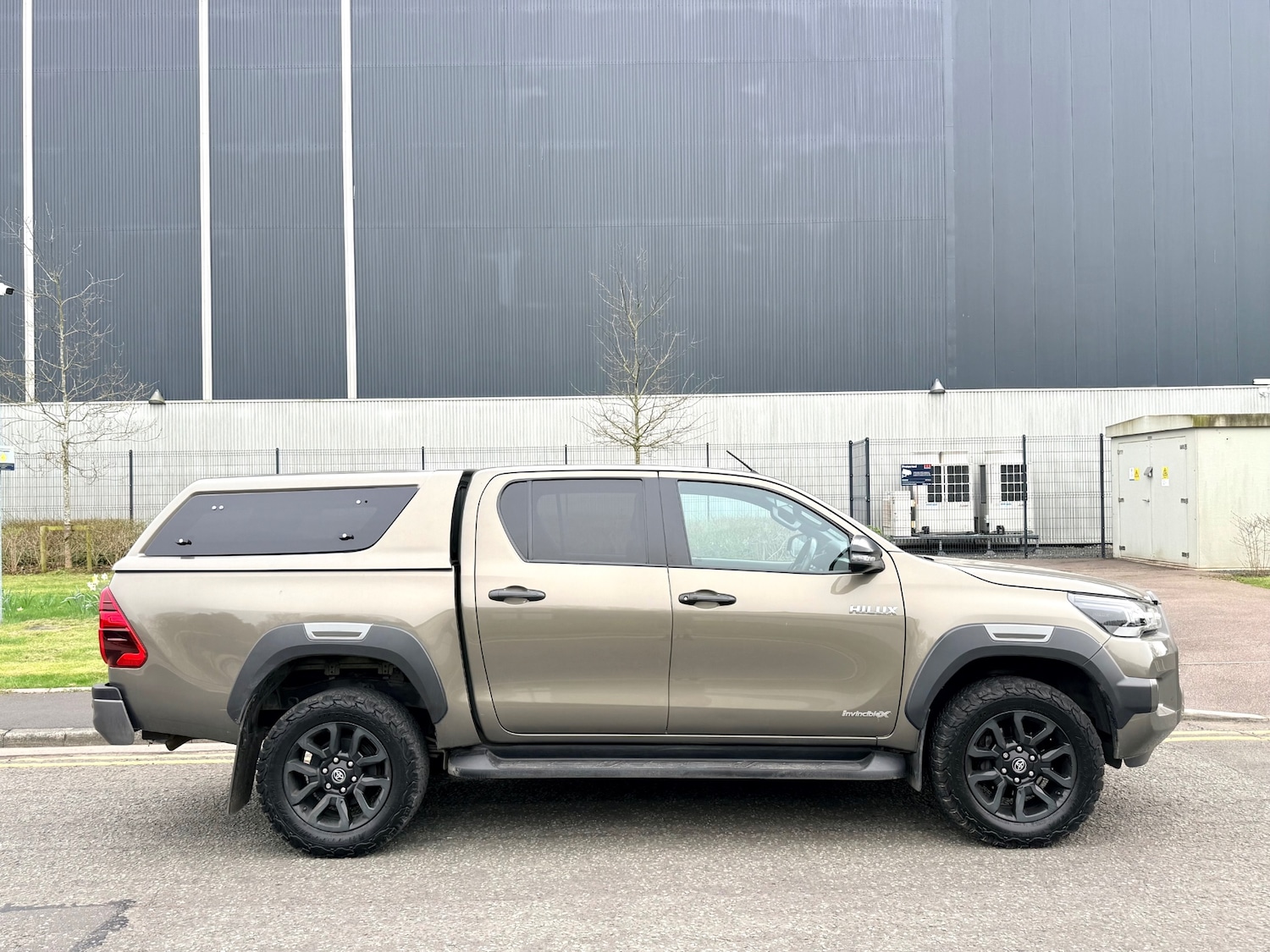 Used Toyota Hilux 2021 for sale - 77985108: Photo 2