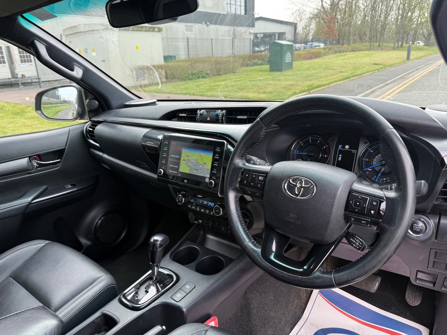 Used Toyota Hilux 2021 for sale - 77985108: Photo 20