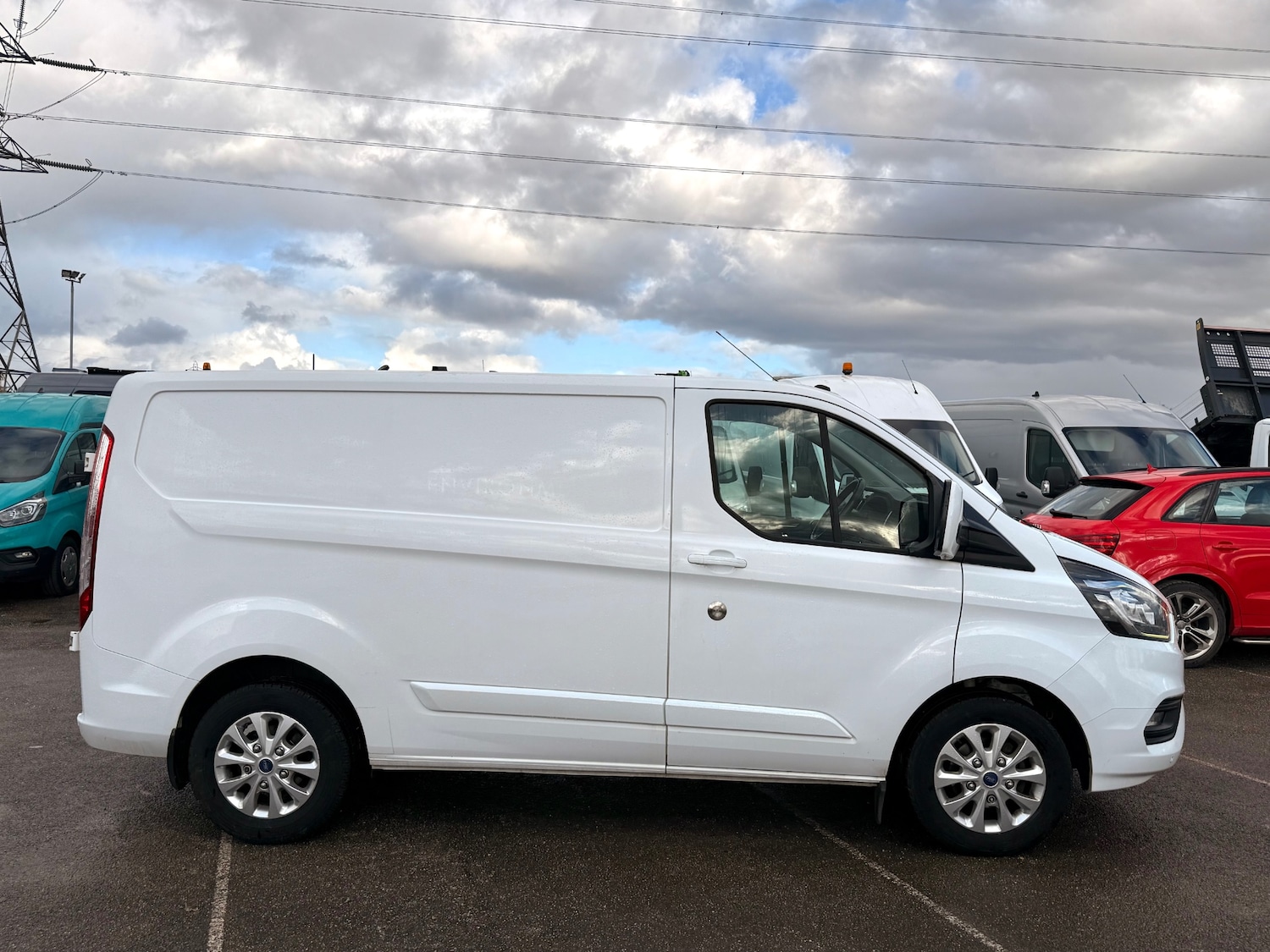 Used Ford Transit Custom 2020 for sale - 76437123: Photo 2
