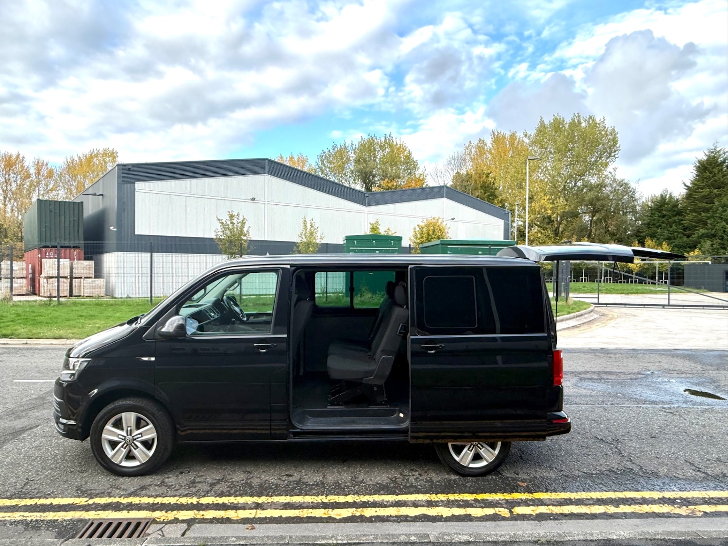 Used Volkswagen Transporter 2017 for sale - 76343959: Photo 13