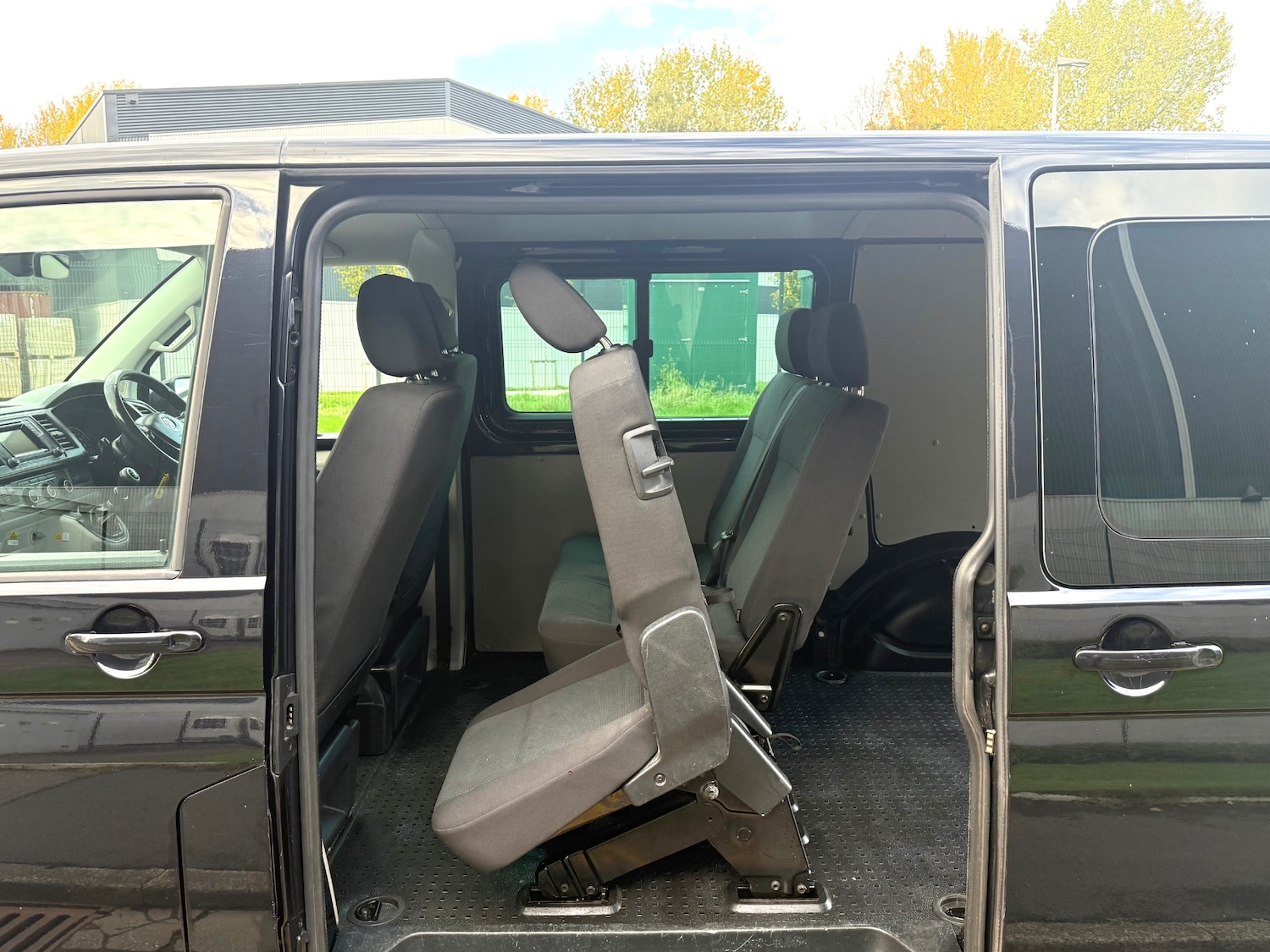 Used Volkswagen Transporter 2017 for sale - 76343959: Photo 17