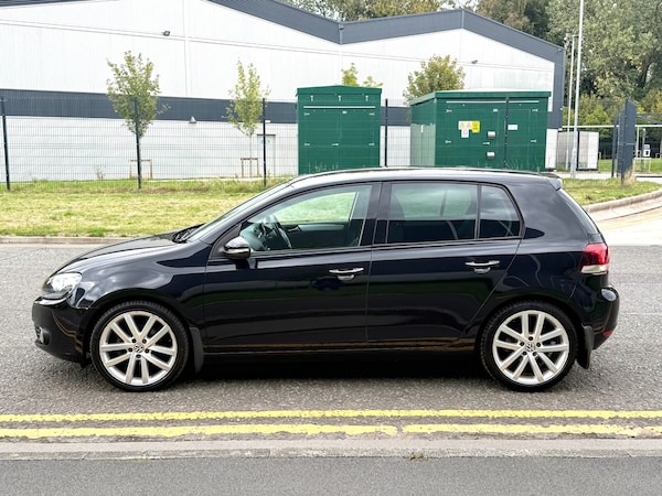 Used Volkswagen Golf 2011 for sale - 76055803: Photo 8
