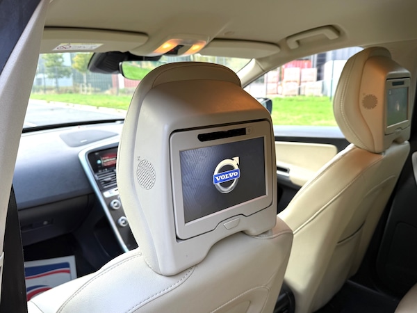 Used Volvo XC60 2014 for sale - 76276914: Photo 12