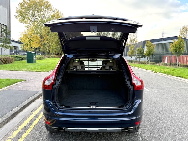 Used Volvo XC60 2014 for sale - 76276914: Photo 14