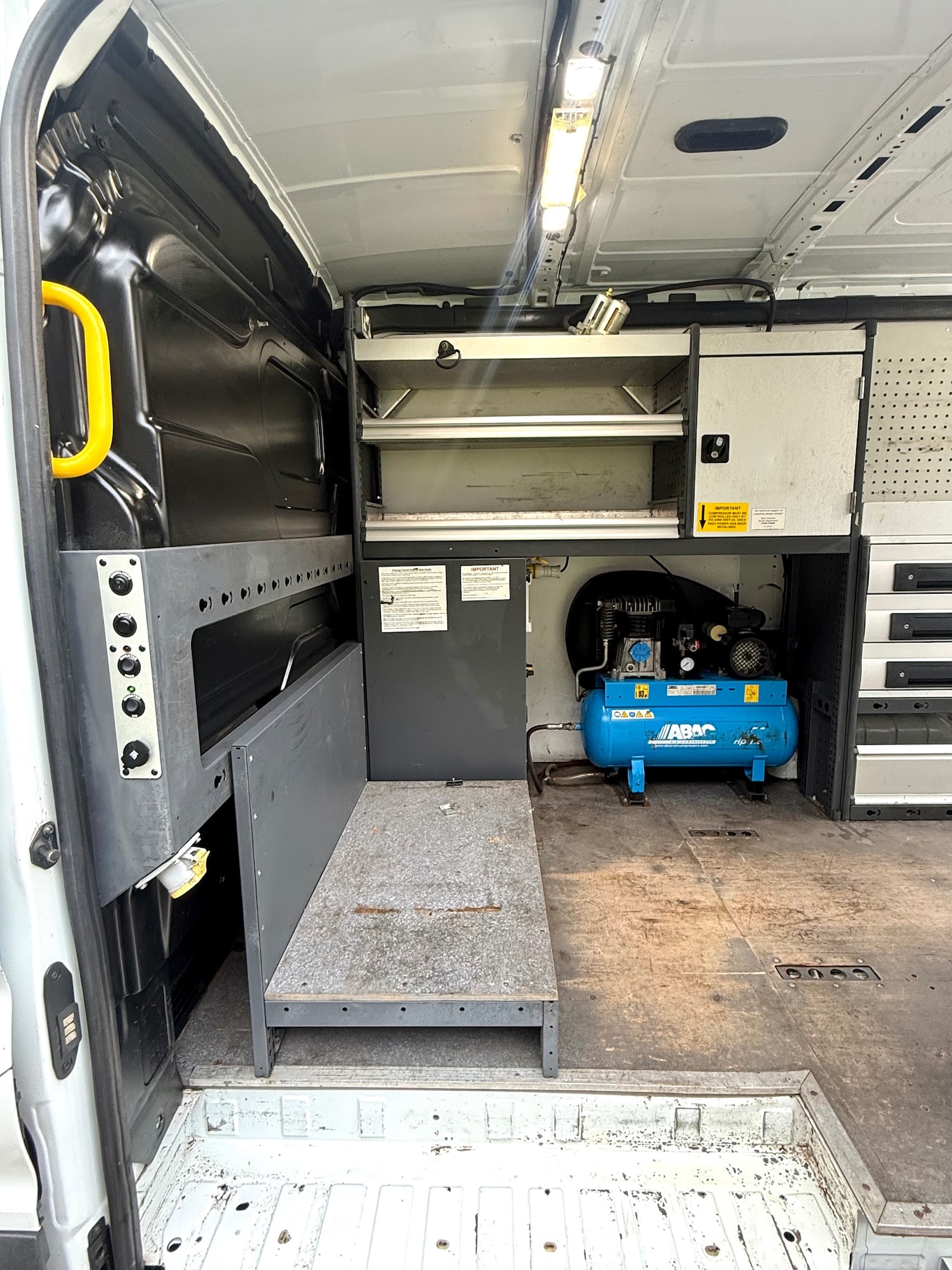 Used Ford Transit 2018 for sale - 77762424: Photo 10