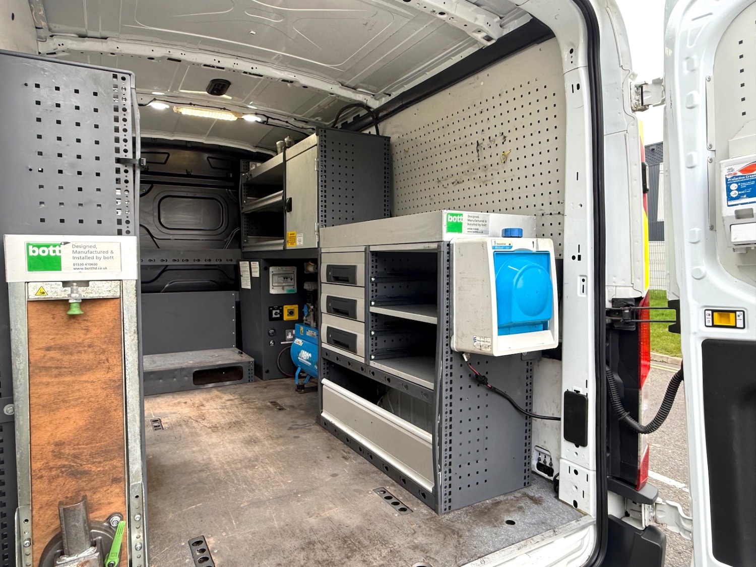 Used Ford Transit 2018 for sale - 77762424: Photo 13