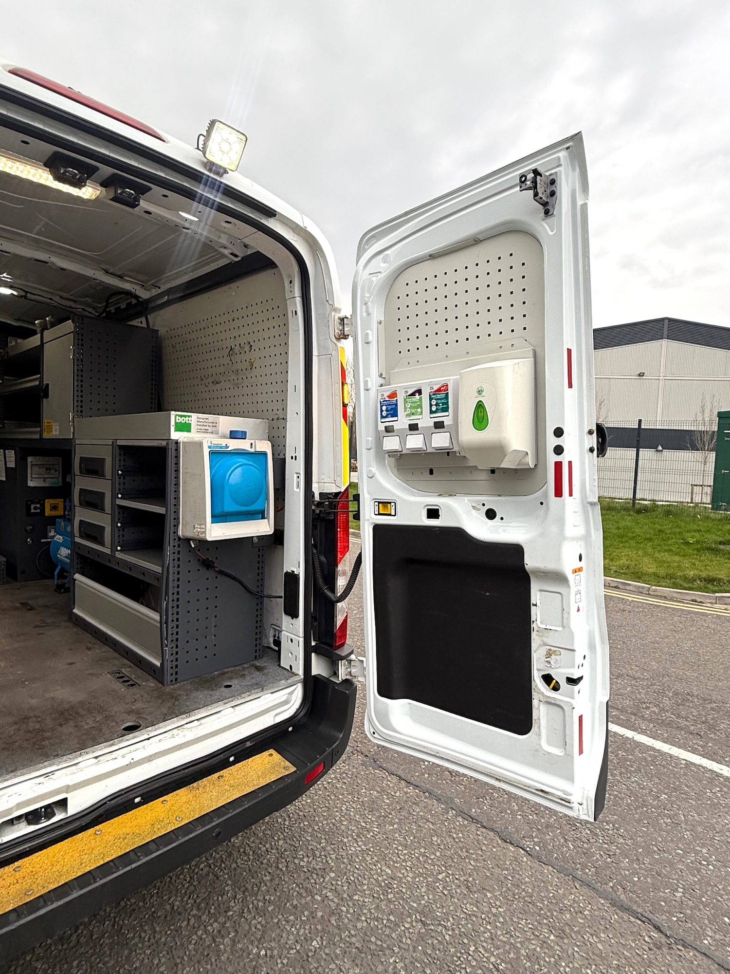 Used Ford Transit 2018 for sale - 77762424: Photo 15