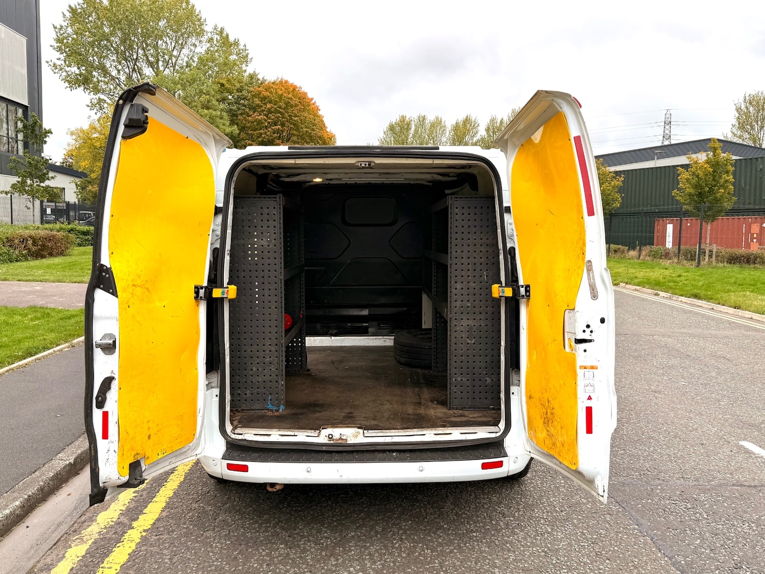 Used Ford Transit Custom 2017 for sale - 76220514: Photo 10