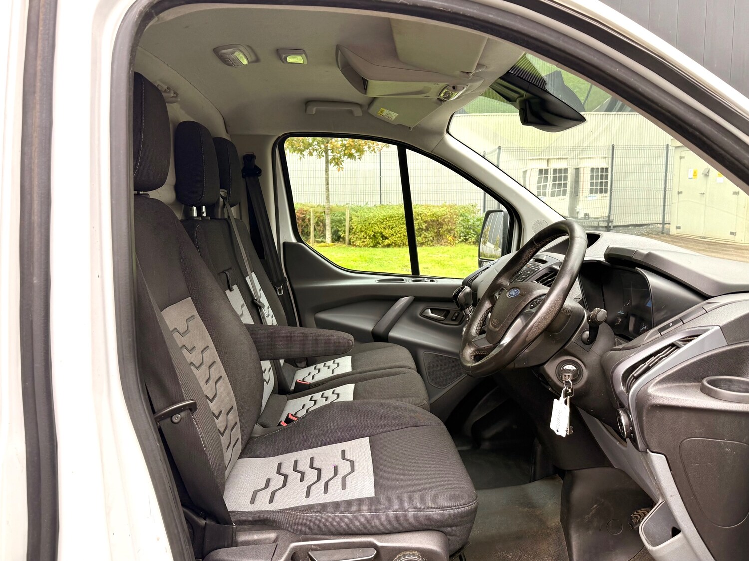 Used Ford Transit Custom 2017 for sale - 76220514: Photo 14