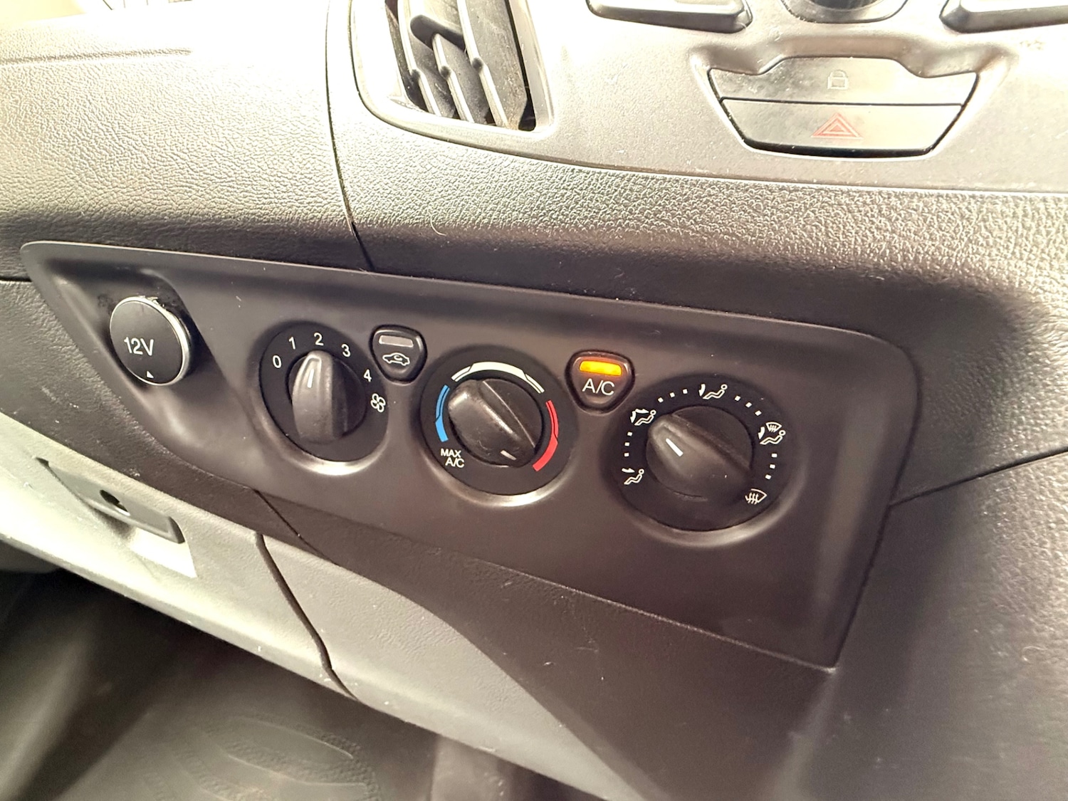 Used Ford Transit Custom 2017 for sale - 76220514: Photo 17