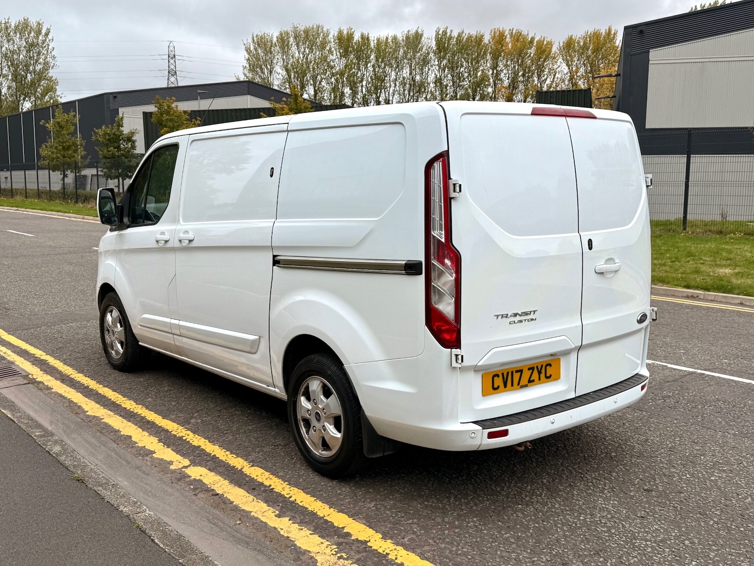 Used Ford Transit Custom 2017 for sale - 76220514: Photo 5