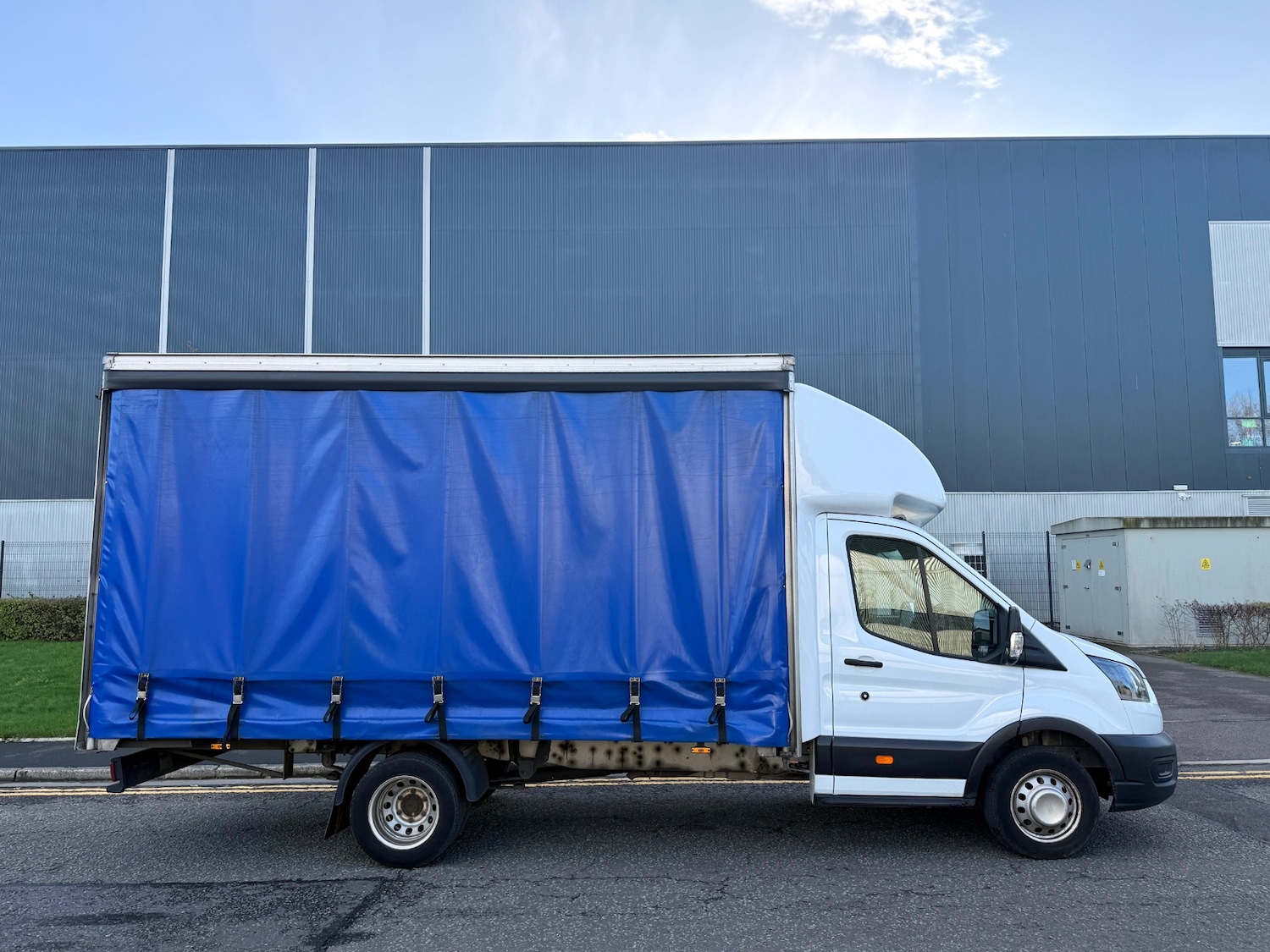 Used Ford Transit 2022 for sale - 76626645: Photo 2