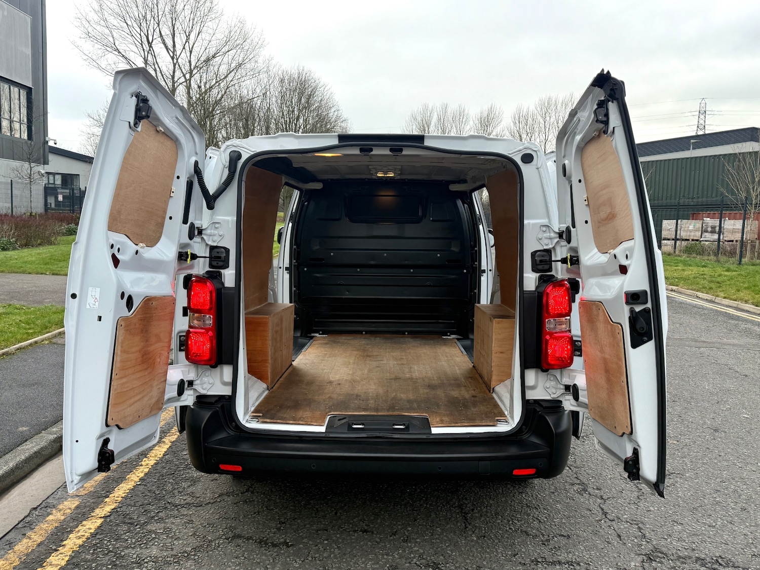 Used Peugeot Expert 2023 for sale - 77319221: Photo 10