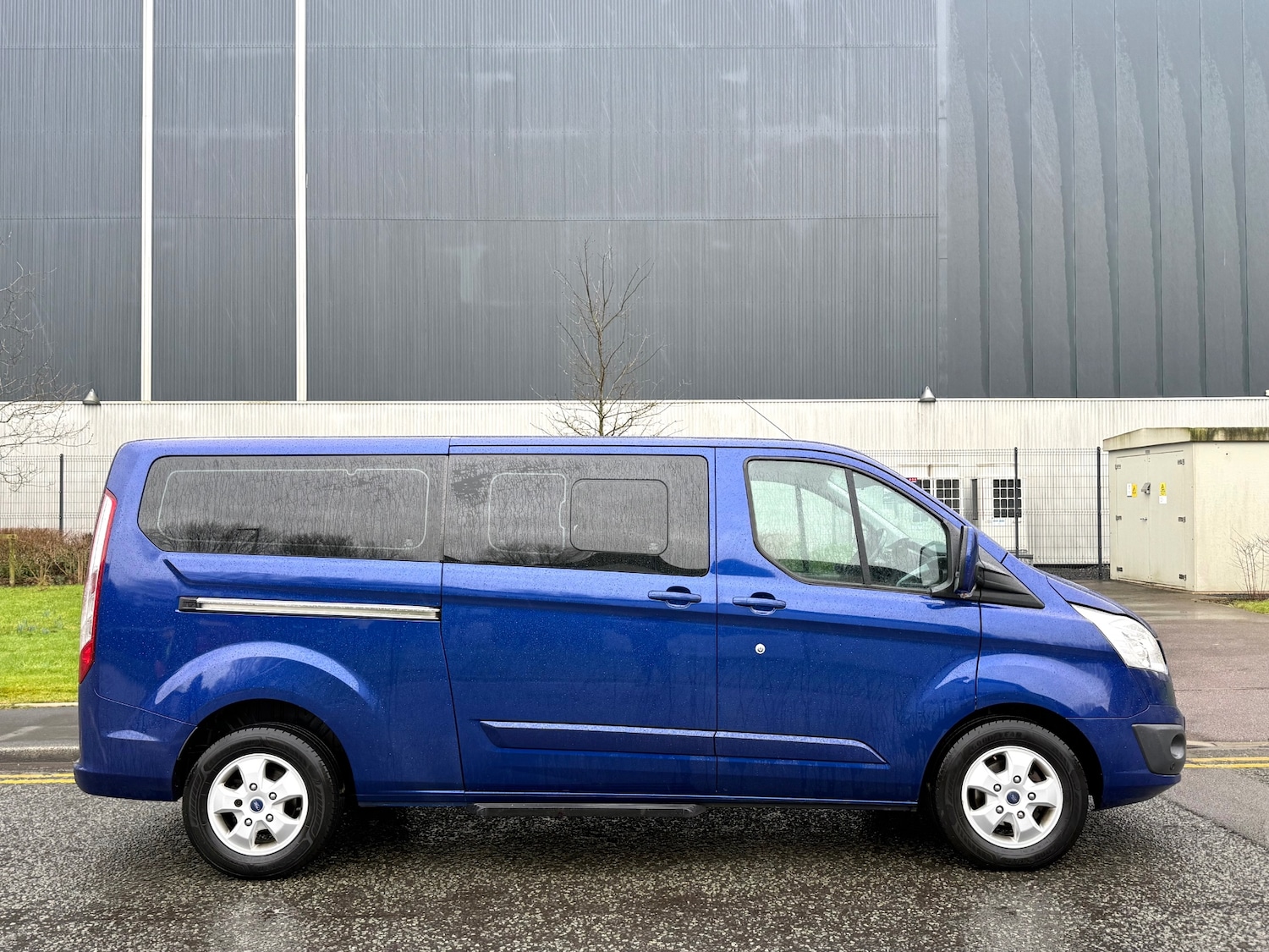 Used Ford Tourneo Custom 2016 for sale - 77461411: Photo 2