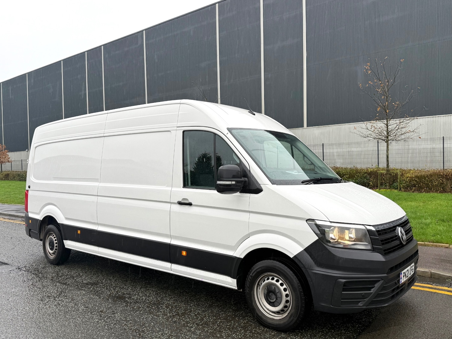 Used Volkswagen Crafter 2021 for sale - 76808392: Photo 1