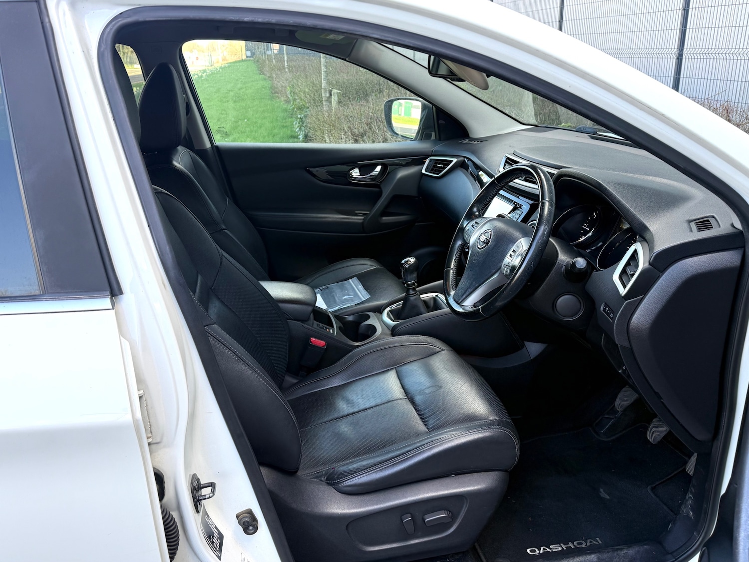 Used Nissan Qashqai 2017 for sale - 77836182: Photo 10