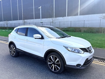 Used Nissan Qashqai 2017 for sale - 77836182: Photo