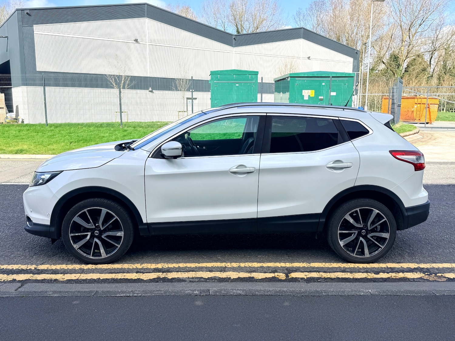 Used Nissan Qashqai 2017 for sale - 77836182: Photo 6
