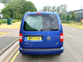 Used Volkswagen Caddy Maxi 2013 for sale - 79284941: Photo
