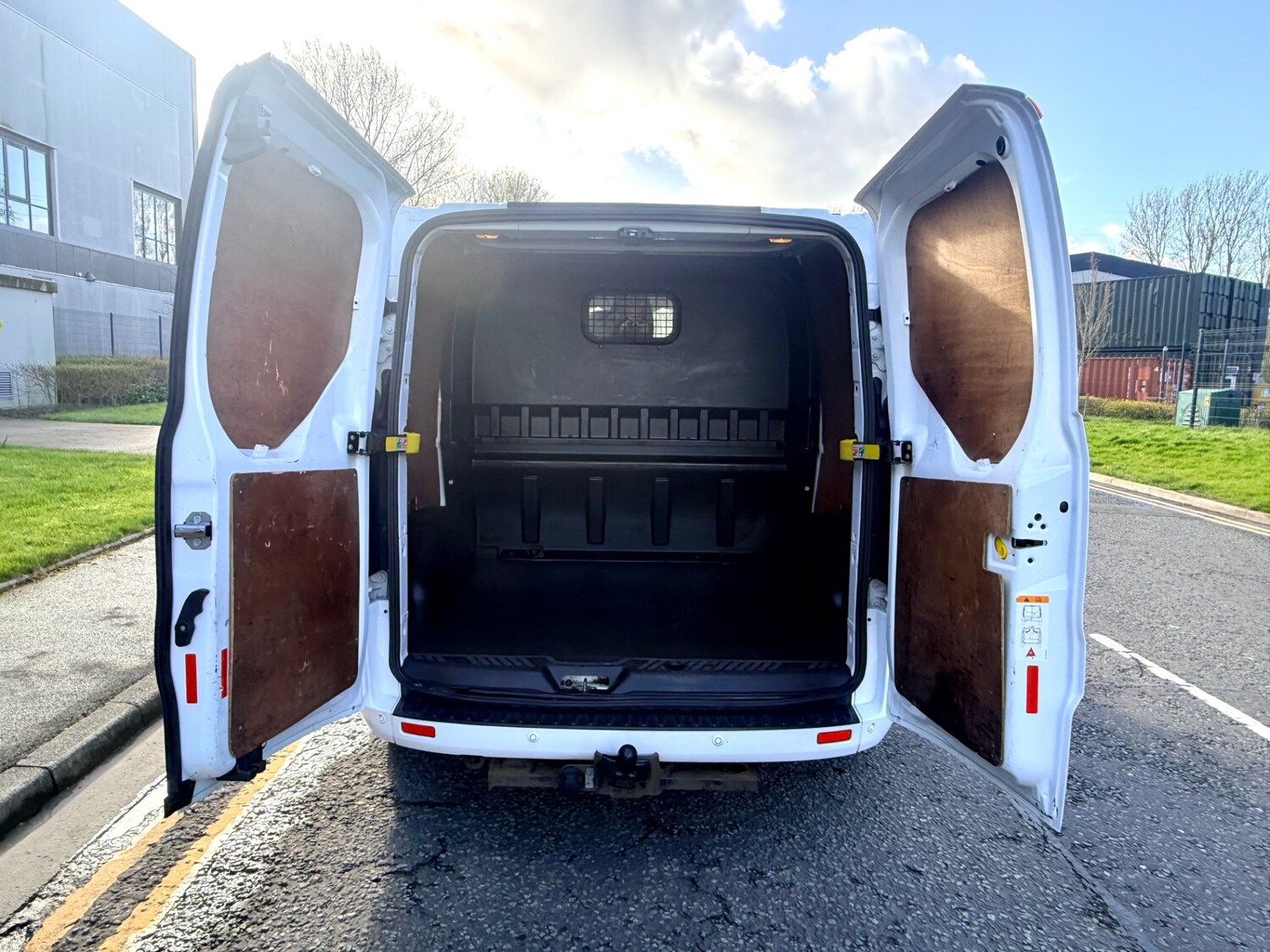 Used Ford Transit Custom 2016 for sale - 78055419: Photo 16