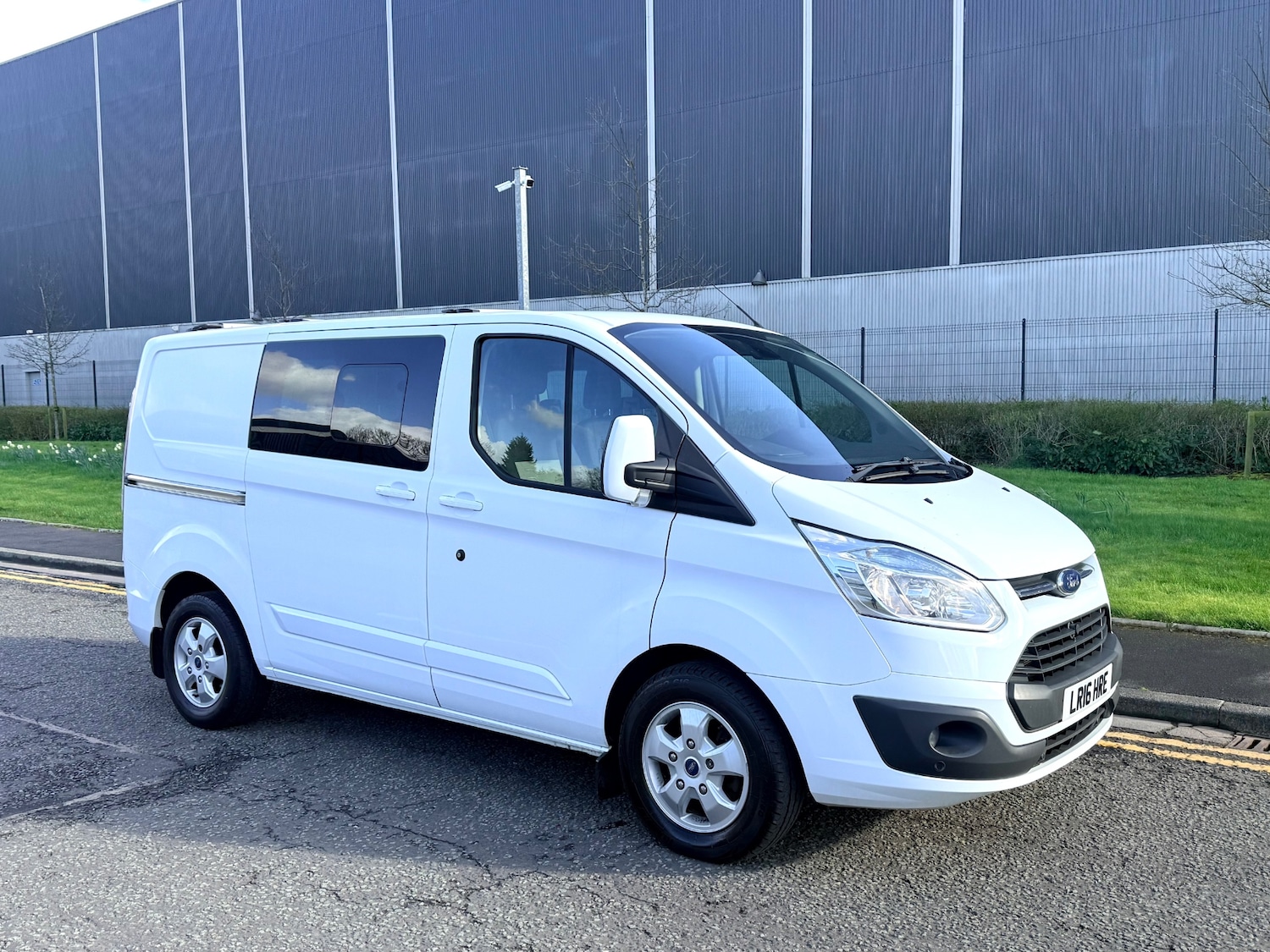 Used Ford Transit Custom 2016 for sale - 78055419: Photo 2