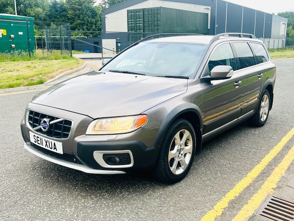 Used Volvo XC70 2011 for sale - 74987372: Photo 7