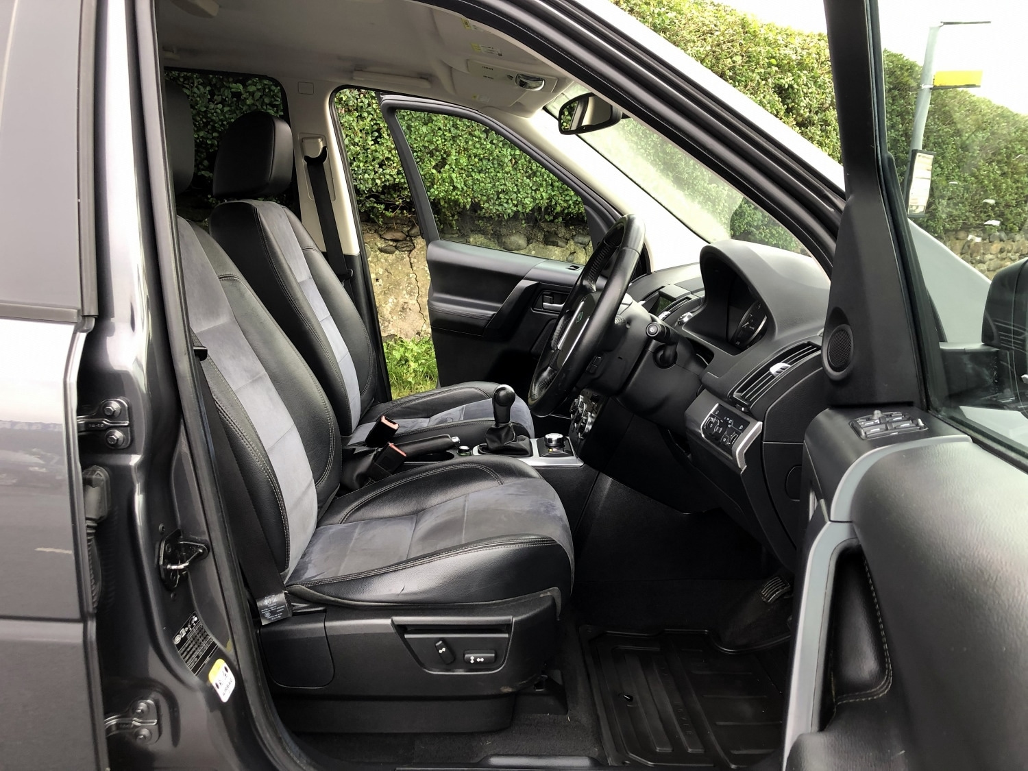 Used Land Rover Freelander 2 2011 for sale - 76557061: Photo 3