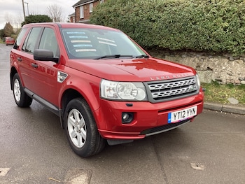 2012 (12) - 2.2 TD4 GS TURBO DIESEL 6 SPEED MANUAL 4X4 - FULL SERVICE HISTORY 5-Door