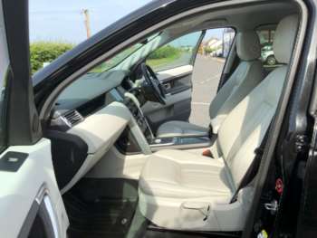 Used Land Rover Discovery Sport 2015 for sale - 74923928: Photo