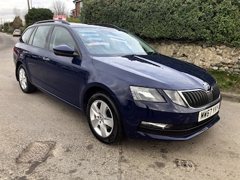 2017 (67) - 1.0 TSI SE TURBO PETROL 6 SPEED MANUAL - FULL SERVICE HISTORY - 1 OWNER 5-Door