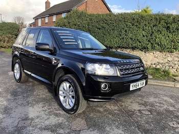 2014 (64) - 2.2 TD4 SE TURBO DIESEL 6 SPEED MANUAL - FULL SERVICE HISTORY - 2 OWNERS 5-Door