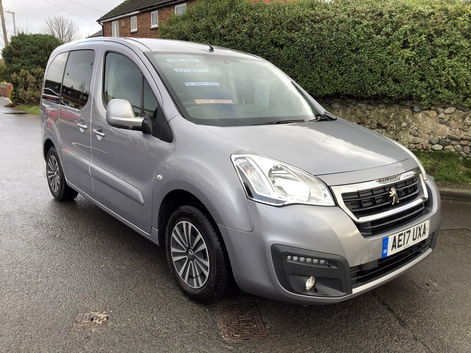 Used Peugeot Partner Tepee 2017 for sale - 76877885: Photo 1