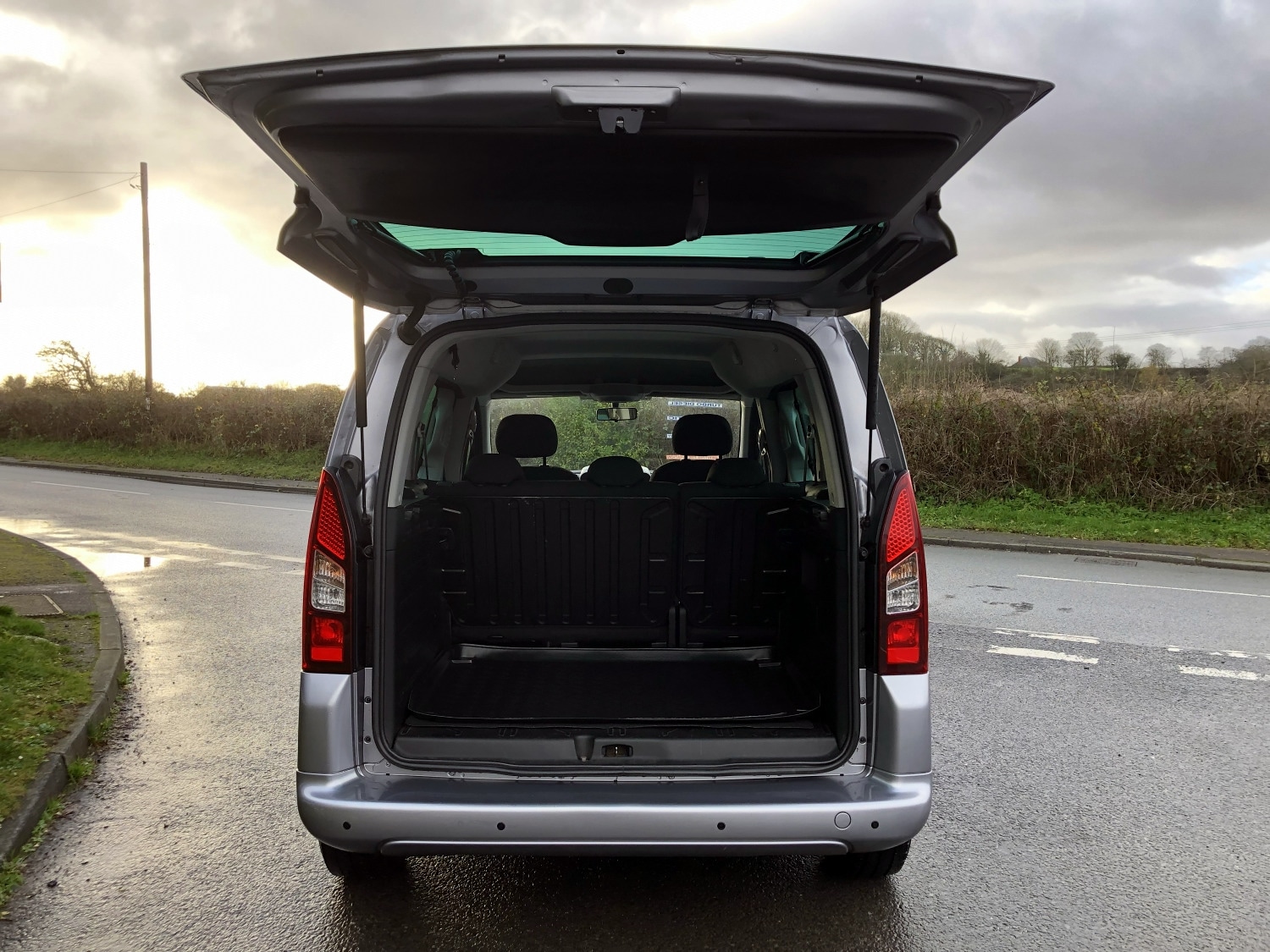 Used Peugeot Partner Tepee 2017 for sale - 76877885: Photo 13