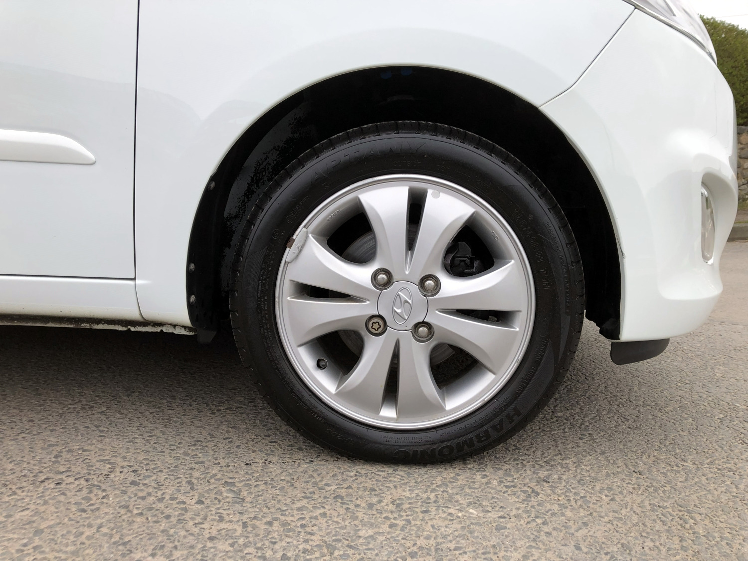 Used Hyundai i10 2013 for sale - 77998790: Photo 16