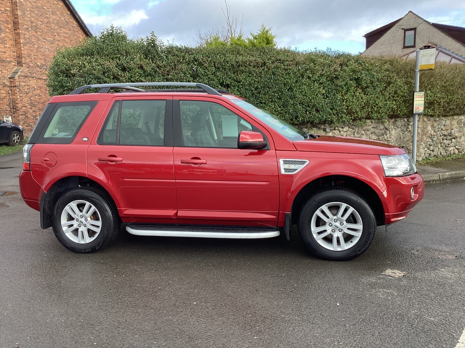 Used Land Rover Freelander 2 2013 for sale - 77336332: Photo 2