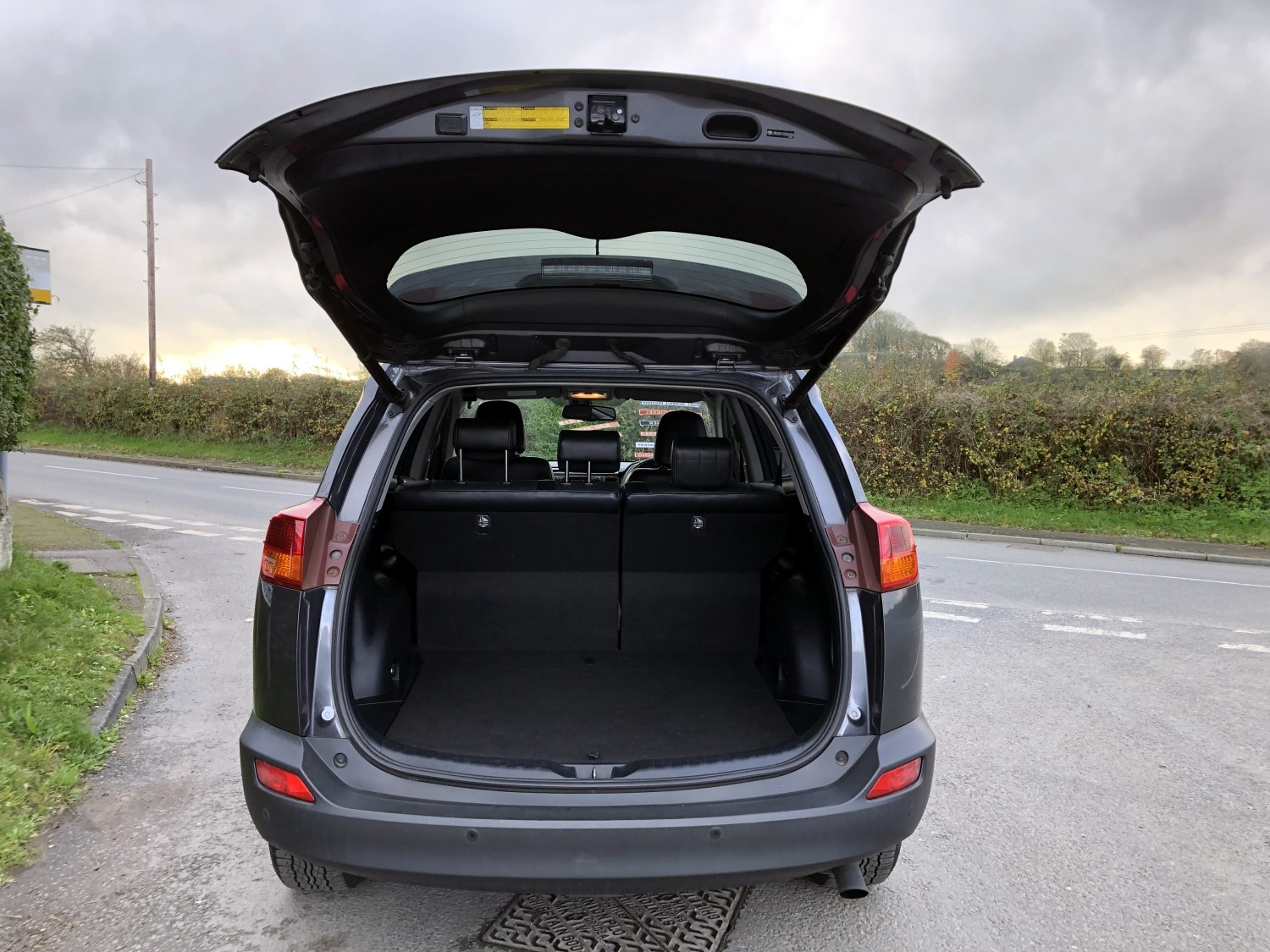 Used Toyota RAV4 2013 for sale - 76506112: Photo 13